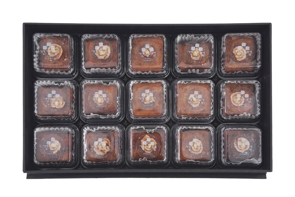 [경북산불피해] 영덕 약과·정과 선물세트(건강약과 420g, 호두정과 300g)