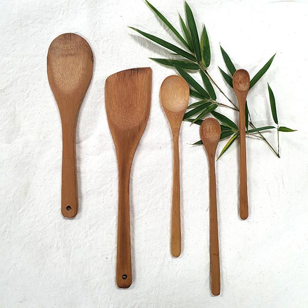 핸드메이드 요리도구 꾸러미(뒤집개+주걱+밥수저+요플레수저+차수저)