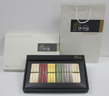 오색소면 5호세트 1.8kg(오리지널, 홍국, 단호박, 쑥, 흑미 각 0.15kg*2봉)