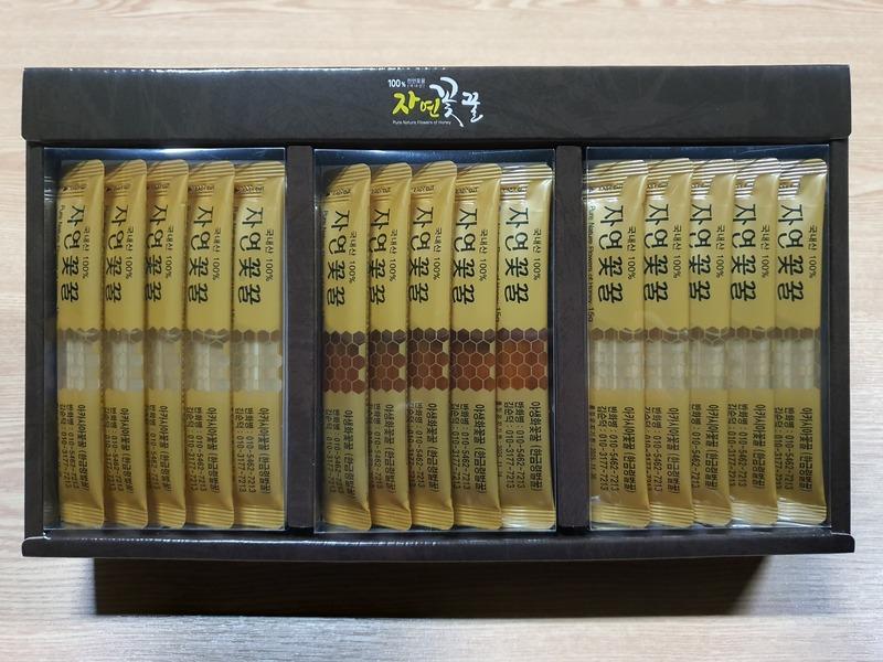 한금령벌꿀스틱 선물셋트 900g(아카시아꽃 15g*20스틱*2박스+야생화 15g*20스틱)