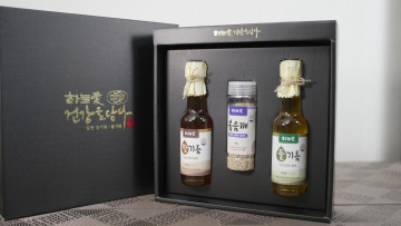 국산 참들기름 선물세트 360g(참기름 150ml+들기름 150ml+볶음깨 60g)