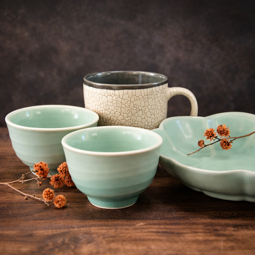 전통 도자기(찻잔세트, 머그컵, 연꽃접시 중 택 1)